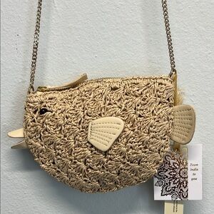 🐟Charming Fish-Shaped Woven Bag 🌊🤍